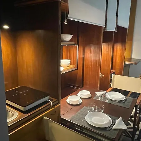 Apartamento Bedroom For Two Or 3 With Kitchenette *